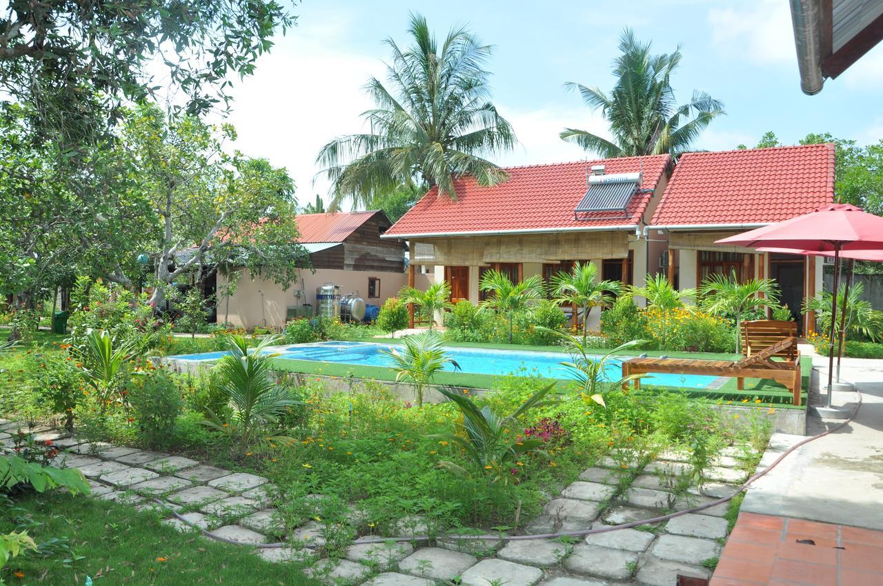 Thuy Van Bungalow Дуонг-Донг Экстерьер фото