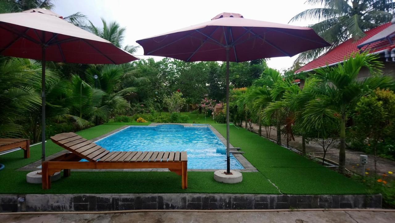 Thuy Van Bungalow Дуонг-Донг Экстерьер фото
